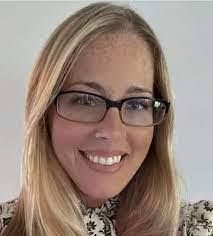 Tena Malone's Instagram, Twitter & Facebook