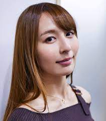 希崎ジェシカ引退インタビュー・中編】「アタッカーズさんに出ずして引退してはいけないなって本当に思うんですよ」「VRをやり始めてようやく慣れた頃に引退なので、そこはちょっともったいないなとも思うんですけどね」  | デラべっぴんR