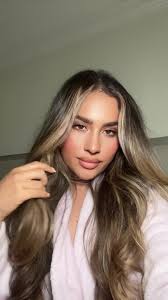 Nayely Gamez's Instagram, Twitter & Facebook