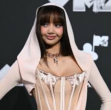 Blackpinks Lisa Looks Like a Rockstar in a Nude Corset Dress at the 2024  VMAs