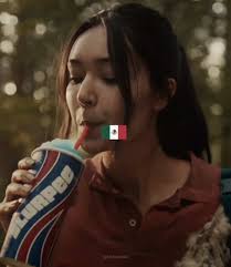 Are Travis and Mari Actors Together