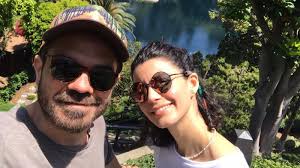 Kenan doğulu is a turkish pop musician. Where Is The Mic Beren Saat To Debut Her First Song Along With Husband Kenan Dogulu Al Bawaba