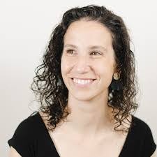 Laura Braverman's Instagram, Twitter & Facebook