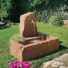 Le fontane da giardino rotonde rappresentano le fontane per eccellenza. Fontana Cascata Alpina Con Pompa Cm100x70x92h Arredogiardini It