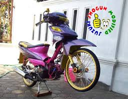 Harga bekas yang bisa di perolah di angka 5 jutaan sobat bisa memiliki motor dengan kapasitas mesin 110 cc dan 125 cc. Suzuki Shogun Modified à¤ª à¤¸ à¤Ÿ Facebook