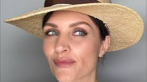 FULL FACE OF DOLLAR STORE MAKEUP