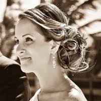 Alison Rostholder's Instagram, Twitter & Facebook