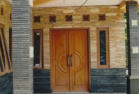Teras akan menentukan kesan pertama sebuah rumah dan perpaduan antara kenyaman dan keindahan sebuah teras menjadi sorotan penting pada komponen sebuah rumah. Cara Membuat Relief Tiang Rumah Inspirasi Desain Rumah 2019