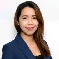 Clarissa Loy's Instagram, Twitter & Facebook