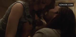 Virginia Kull Sexy episode in Imperfections - UPSKIRT.TV