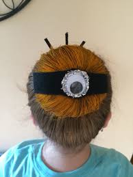 Yellow Bird With Crazy Hair Diy Anleitung Lunchbag Aus Wachstuch Nahen Via Dawanda Com Crazy Hair Crazy Hair Days Yellow Hair