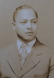 Reginald Eason's Instagram, Twitter & Facebook