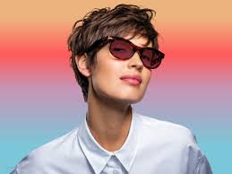 Se le lenti sono intelligenti, trendy e veloci come la luce | Vanity Fair  Italia