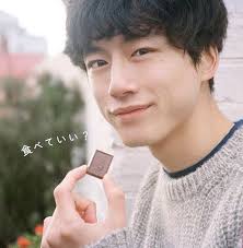 pin oleh 아미 김 di she he sakaguchi kentaro aktor jepang