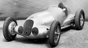 Update1 Racing Heritage The Silver Arrows From Mercedes Benz 100 Rare Photos Mercedes Benz Mercedes Benz Classic Classic Cars