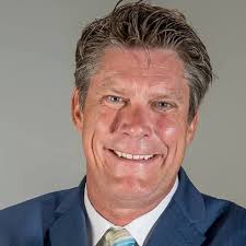 The Virginia Aquarium Foundation is excited to welcome its newest member,  John Uhrin, to the Board of Trustees! John joined the Virginia Beach City  Council in 2006 and served as a City