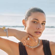 Silver Neutral Undertone Jewelry Gold Vs Jewelry For Neutral Skin Tone  Undertone Jewelry For Olive