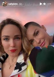 Pferdewirtin denise hat sich verlobt. K Word 389 Neues Aus Der Lesbenwelt L Mag De