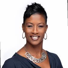 Deborah Santos's Instagram, Twitter & Facebook