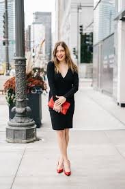 10 New Year S Eve Looks To Copy Simple Black Dress New Year S Eve Looks Office Holiday Party Dress