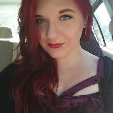 Danielle Kruszewski's Instagram, Twitter & Facebook