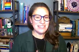 Month: December 2022