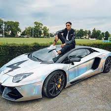 Pierre Emerick Aubameyang Has Been Showing Off His New Car Car Instacars Carstagram Motor Fashion Swag Lamborghini Car Collection Lamborghini Aventador