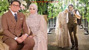 Born 22 january 1962) is the 18th and current sultan of terengganu. Myartis Com Myartis My Artis 23 Gambar Keindahan Resepsi Engku Emran Laudya Di Indonesia