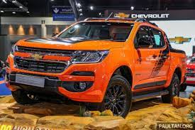 bangkok 2018 chevrolet colorado in orange crush chevy colorado chevrolet colorado chevy colorado accessories