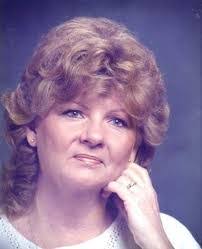 Doris Mills's Instagram, Twitter & Facebook