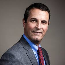 Un premier Comex en tant que directeur général, c'est un moment important.  C'est l'occasion de réunir un collectif autour d'une ambition partagée :  celle de continuer à faire avancer VINCI avec… |