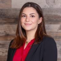 Holly Knapp's Instagram, Twitter & Facebook