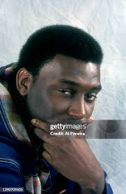 2,729 Antonio Hardy Photos & High Res Pictures