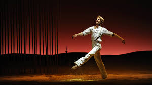 Peer a mesék világában él, ezeket átkölti úgy, mintha vele történtek. Ballet Heinz Spoerli S Peer Gynt Music By Grieg Zurich Opera House Medici Tv