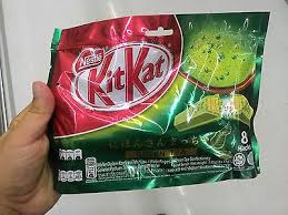 Matcha Health Tea 136g X 12 Thai Nestle Maccha Kit Kat Green Tea Matcha Chocola Https T Co V7kzhjluop Matcha Green Tea Tea Cafe Green Tea Latte