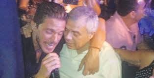 0 ratings0% found this document useful (0 votes). Pateras Kai Gios Pali Mazi