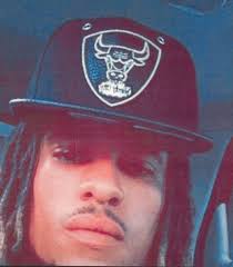 Austin police say they've identified 2 male suspects responsible for the shooting early this morning near e 6th st. Police Looking For Suspect In Deadly Downtown Austin Texas Shooting
