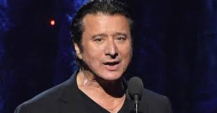 STEVE PERRY INSINÚA SU TAN ESPERADO REGRESO A LAS GIRAS