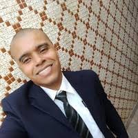 60+ perfis com “Randall”