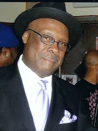 Before Ted Job challenged kids to understand life and to be and... do  better than expected, he was an extraordinary athlete. When I say  extraordinary, I mean ...faster than a speeding bullet!