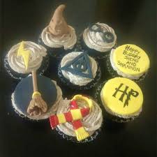 Harry potter food drink cupcakes candy dessert recipe. This Mumbai Baker Is Selling Harry Potter Themed Cupcakes For Inr 90 Each Lbb