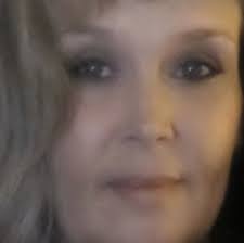 Lisa Cremeans's Instagram, Twitter & Facebook