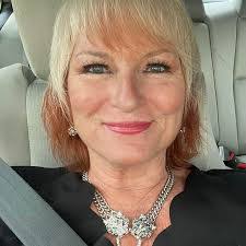 Douglas Puhl's Instagram, Twitter & Facebook