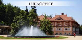 Na všetkých týchto rýchlikoch pravidelne nastupujú lokom. Luhacovice Astra Spa S R O