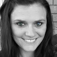 Shellie Cherry's Instagram, Twitter & Facebook