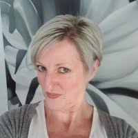 Donna Sangster's Instagram, Twitter & Facebook