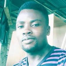 ShoutsOnY w/@kwameScientific What's that song that makes you happy anytime  you hear it play? Don't forget to add #YUnplugged