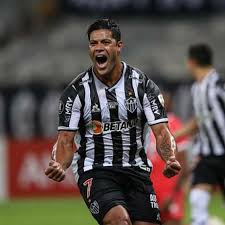 50 617 просмотров • 2 мая 2021 г. E Ai Cuca Hulk Entra No Segundo Tempo Muda O Jogo E Torcedores Do Galo Questionam O Treinador Na Web