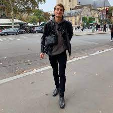 The ultimate destination for guaranteed authentic loewe puzzle bags at up to 70% off. 1 526 Likes 11 Comments Nathan Graff Iamnathangraff On Instagram Casual Saturday Young Mens Fashion Mens Outfits Loewe Puzzle Bag Outfit