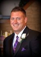 Dustin Mack's Instagram, Twitter & Facebook